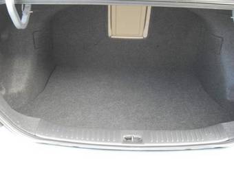 2004 Nissan Tiida Latio Pics