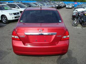 2004 Nissan Tiida Latio Photos