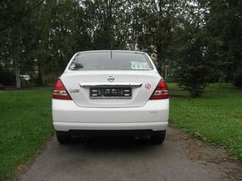 2005 Nissan Tiida Latio Pictures