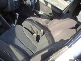 2005 Nissan Tiida Latio Pictures