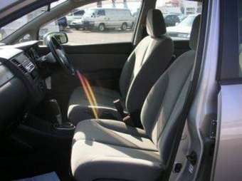 2005 Nissan Tiida Latio Photos
