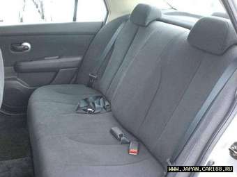 2005 Nissan Tiida Latio Pictures