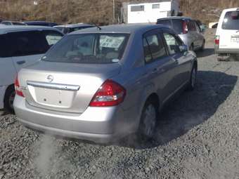2005 Nissan Tiida Latio Pictures