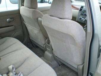2005 Nissan Tiida Latio Wallpapers