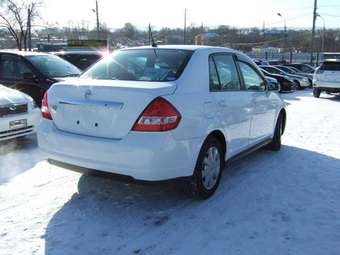 2005 Nissan Tiida Latio Wallpapers