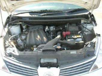 2005 Nissan Tiida Latio Photos