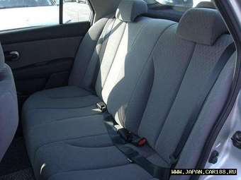 2005 Nissan Tiida Latio Pics