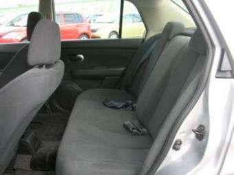 2005 Nissan Tiida Latio Pictures