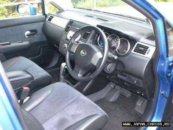 2005 Nissan Tiida Latio Pics