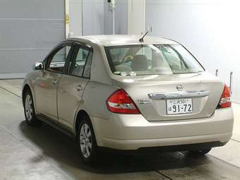 2005 Nissan Tiida Latio Photos