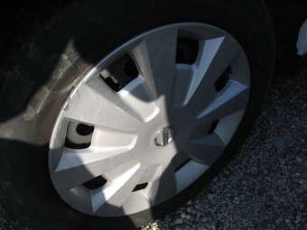 2005 Nissan Tiida Latio Pics