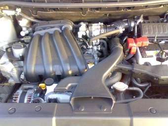 2005 Nissan Tiida Latio Pictures