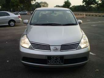 2005 Nissan Tiida Latio Pics