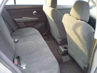 2005 Nissan Tiida Latio Photos