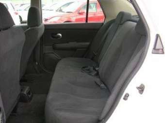 2005 Nissan Tiida Latio Pics