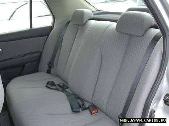 2005 Nissan Tiida Latio Photos