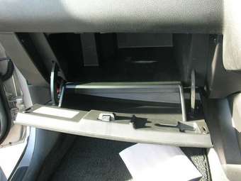 2005 Nissan Tiida Latio Photos