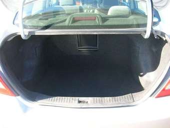 2005 Nissan Tiida Latio Images