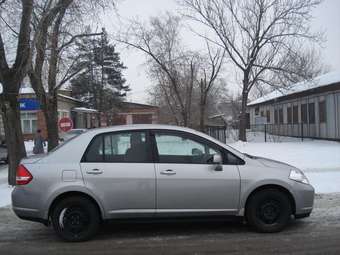 2005 Nissan Tiida Latio Pictures