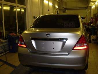 2005 Nissan Tiida Latio Pics
