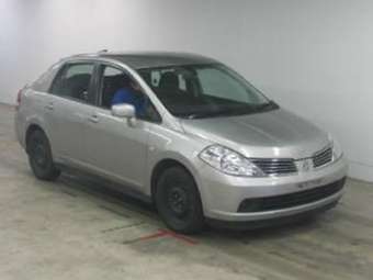 2005 Nissan Tiida Latio Pictures