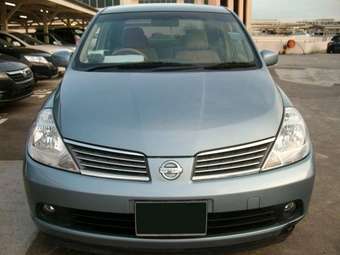 2005 Nissan Tiida Latio Pictures