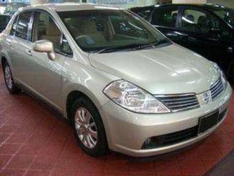 2005 Nissan Tiida Latio Pictures