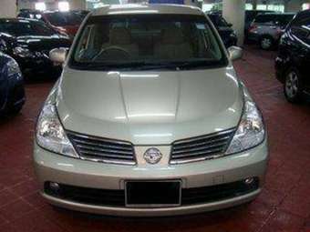 2005 Nissan Tiida Latio Pictures
