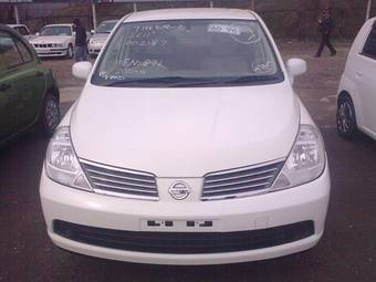 2005 Nissan Tiida Latio Pictures