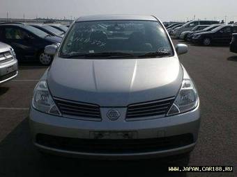 2005 Nissan Tiida Latio Wallpapers