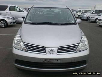 2005 Nissan Tiida Latio Photos