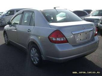2005 Nissan Tiida Latio Pictures