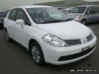 2005 Nissan Tiida Latio Pics