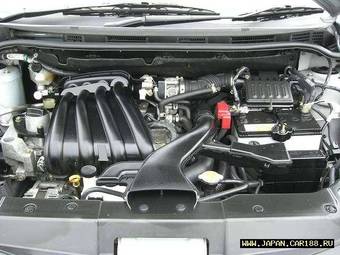 2005 Nissan Tiida Latio Images