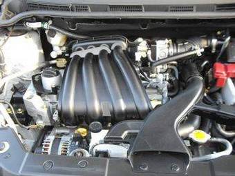 2005 Nissan Tiida Latio Pictures
