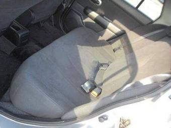 2005 Nissan Tiida Latio Images