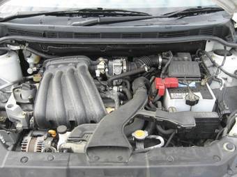 2005 Nissan Tiida Latio Pics