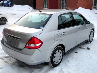 2005 Nissan Tiida Latio Pictures