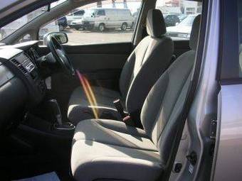 2005 Nissan Tiida Latio Pictures
