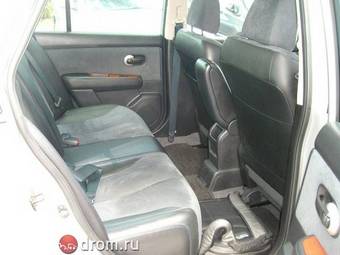 2005 Nissan Tiida Latio Pictures