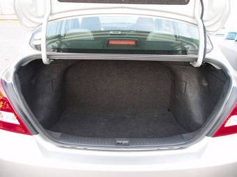 2005 Nissan Tiida Latio Photos