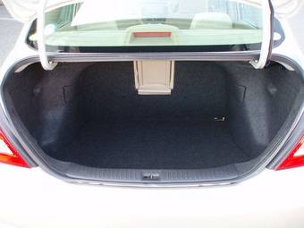 2005 Nissan Tiida Latio Photos