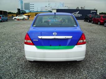 2005 Nissan Tiida Latio Pictures