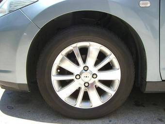 2005 Nissan Tiida Latio Wallpapers