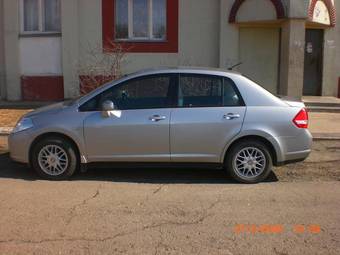 2005 Nissan Tiida Latio Photos