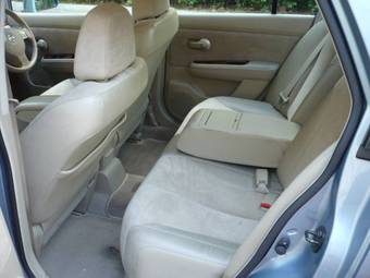 2005 Nissan Tiida Latio Pics