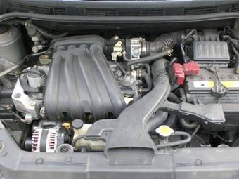2005 Nissan Tiida Latio Pictures