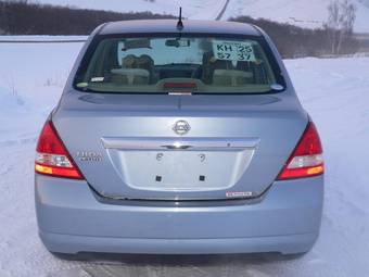 2005 Nissan Tiida Latio Pictures