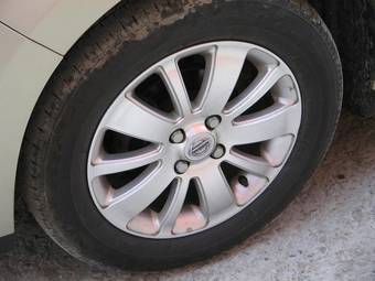 2005 Nissan Tiida Latio Photos