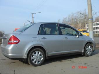 2005 Nissan Tiida Latio Photos
